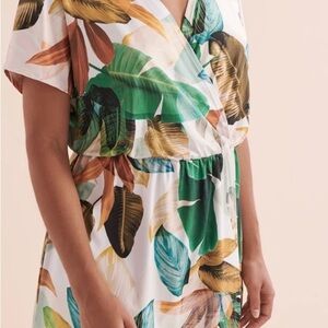 EVERYDAY SUNDAY
Pacific Jungle Wrap Short Dress small